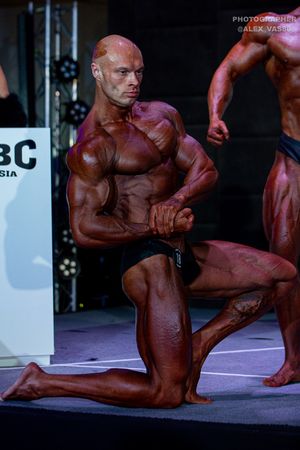 CLASSIC PHYSIQUE +178